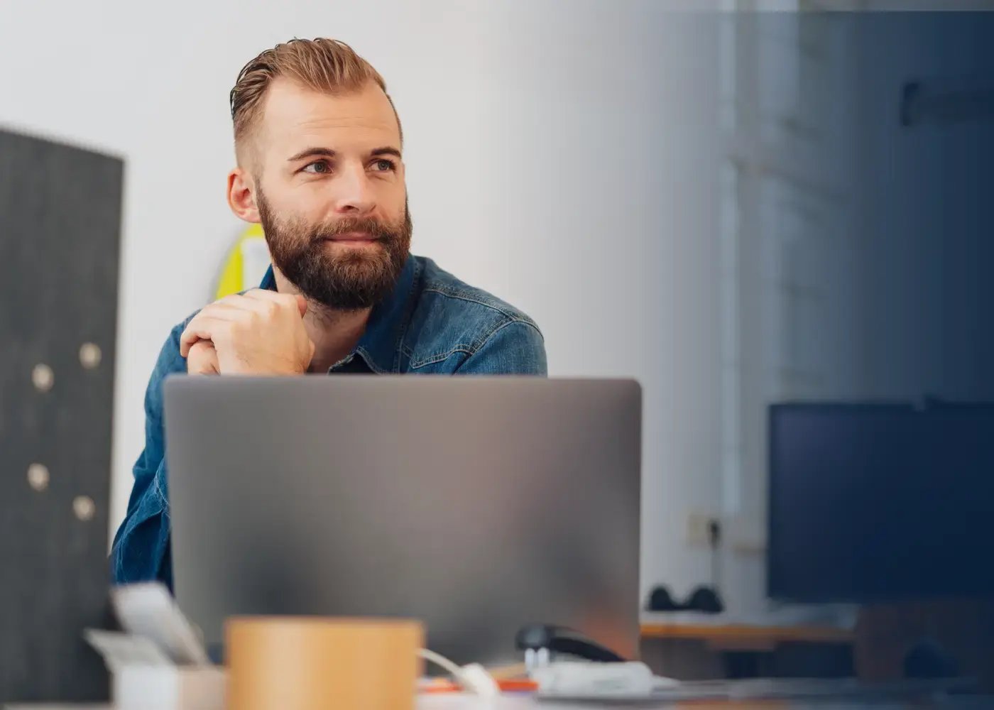 business man using his laptop to send digital rewards